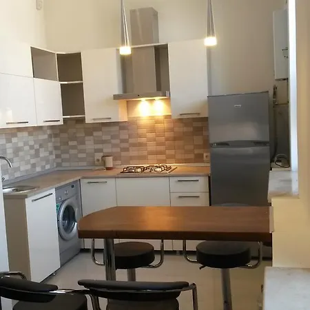 City View Apartment On Gorgiladze 1 Batumi Exterior photo